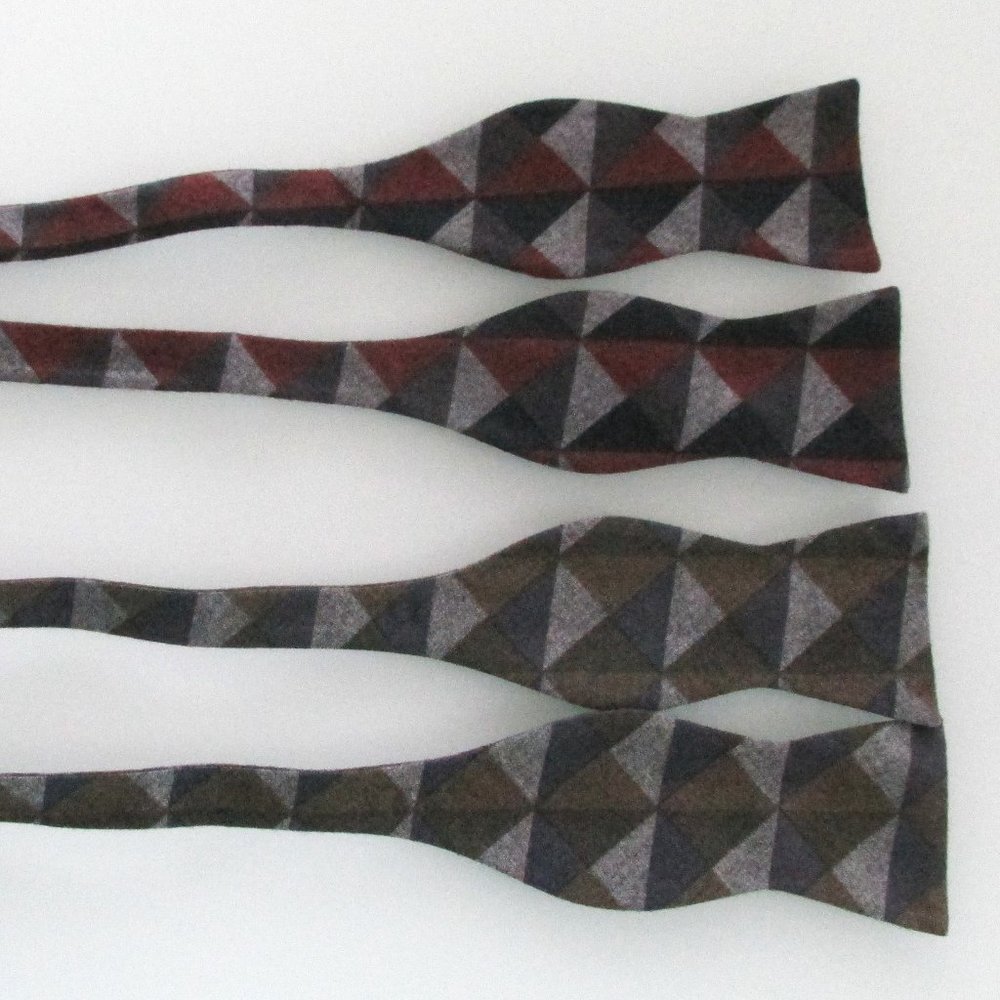 Men's Unbranded (NWT/NWOT) Self-Tieing Butterfly End Bow Ties (Lot of 2)